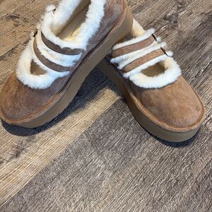Cozy Brown and White Fur-Lined Shoes